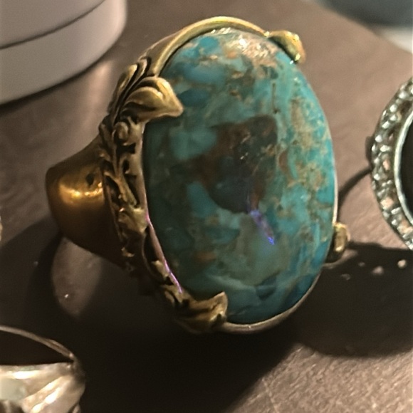 Pending - Picture 8 of 10